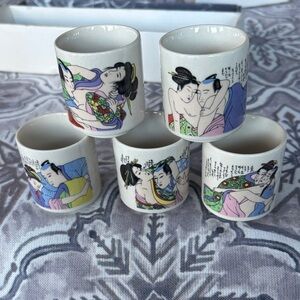 Traditional Japanese Ceramic Sake Cups Set - Multicolor